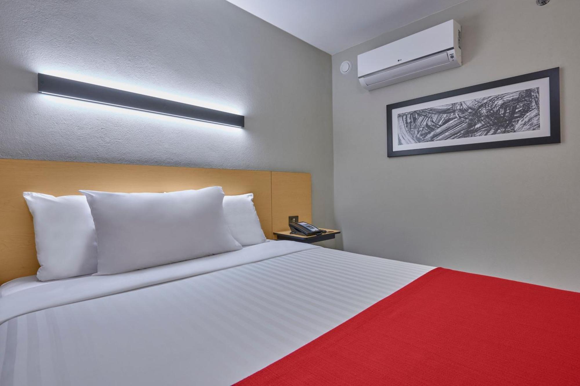 City Express By Marriott Hermosillo Expo Экстерьер фото